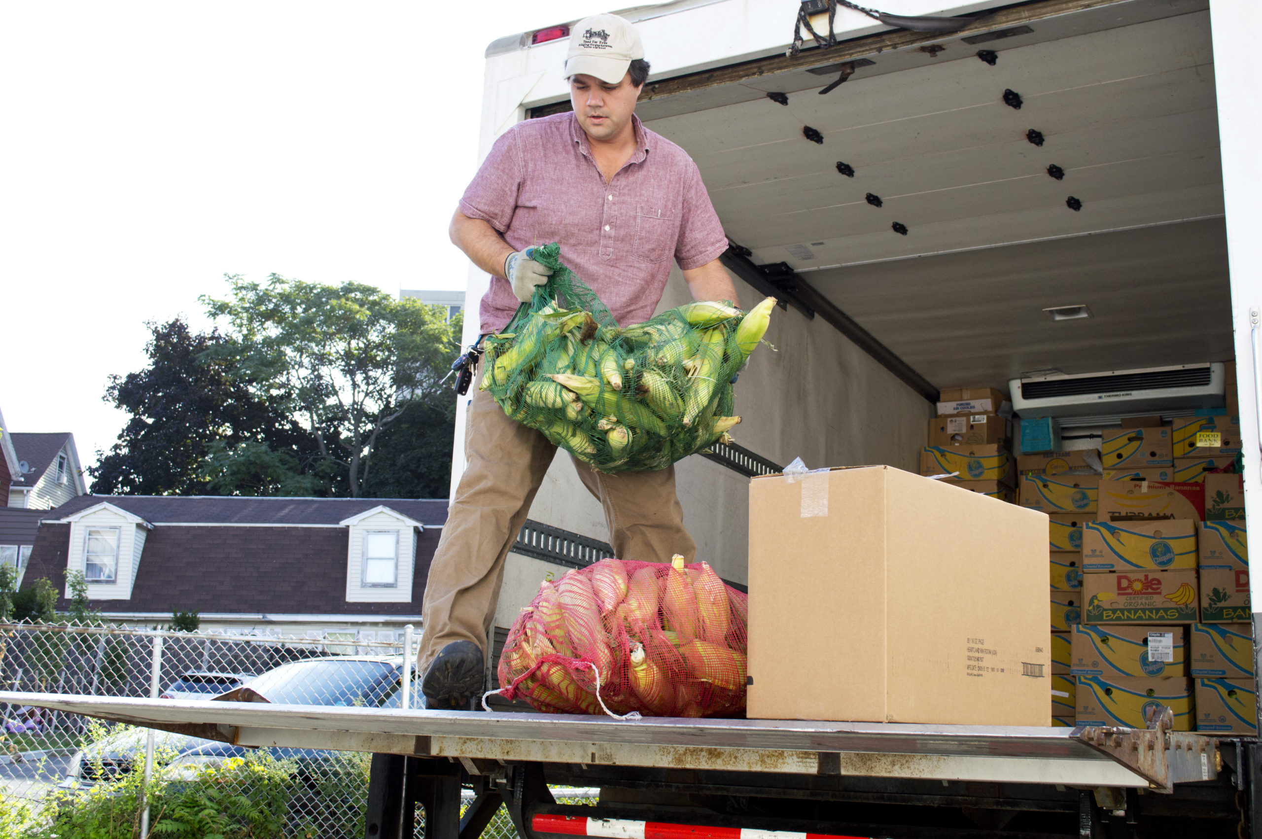 Massachusetts Businesses and Organizations Work to Reduce Food Waste
