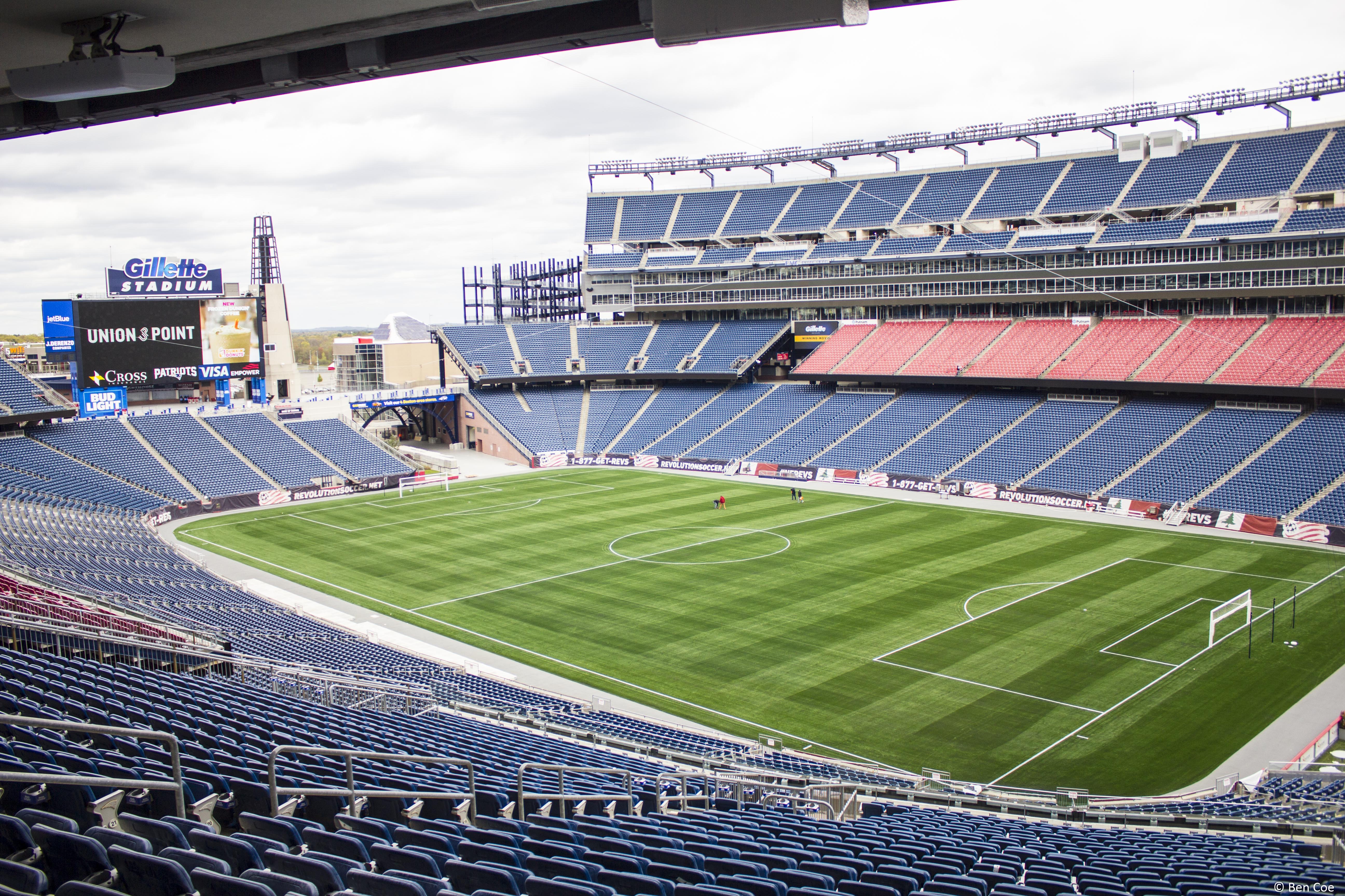 gillette stadium dinosaur quest