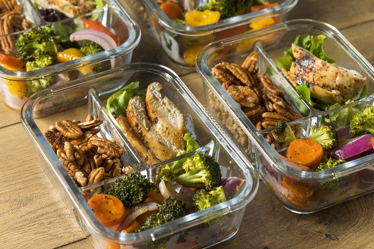 https://recyclingworksma.com/wp-content/uploads/2019/06/meal-prep.jpg